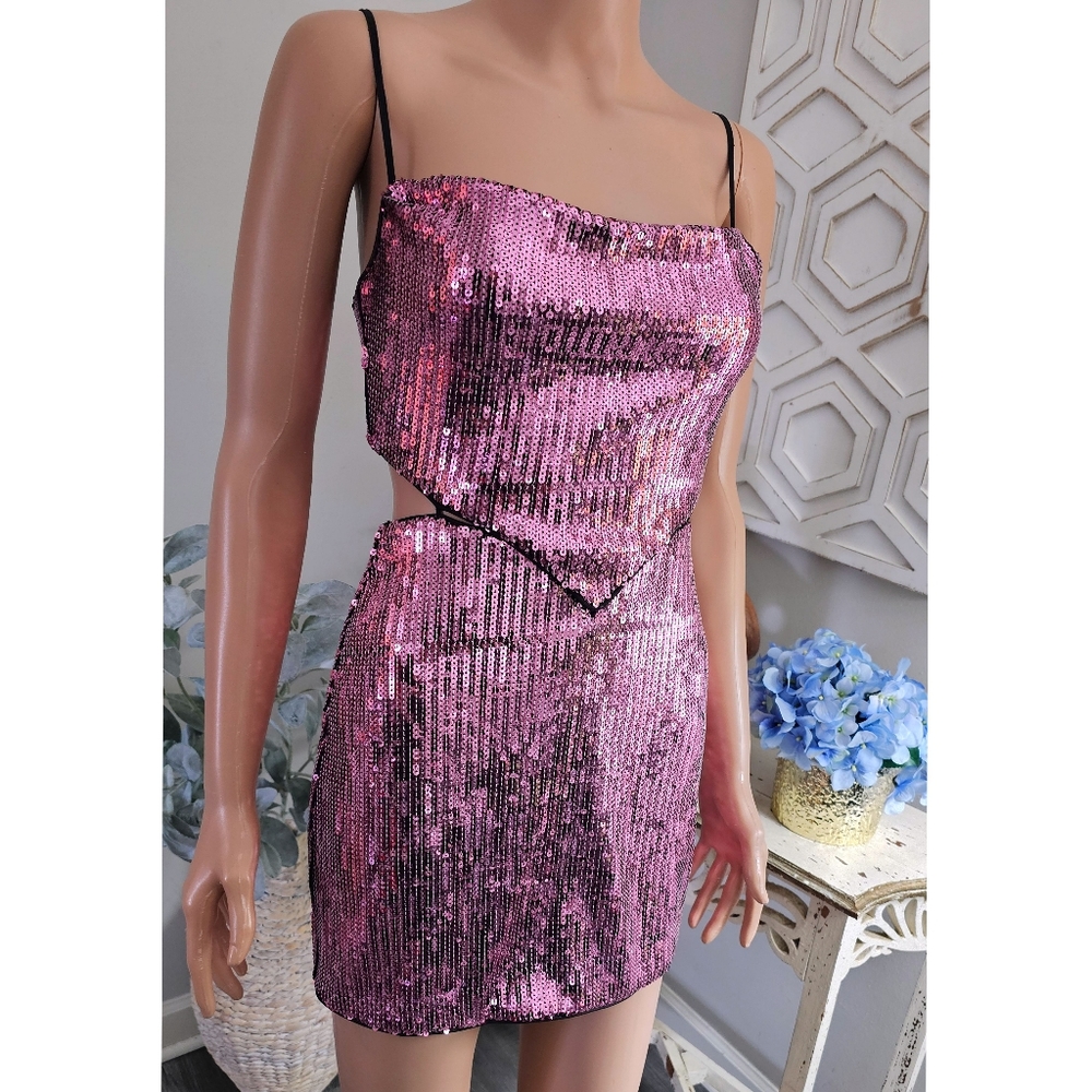 NBD Cindy Pink Sequin Strappy Cut Out Open Back Mini Dress Size XXS - Picture 1 of 9
